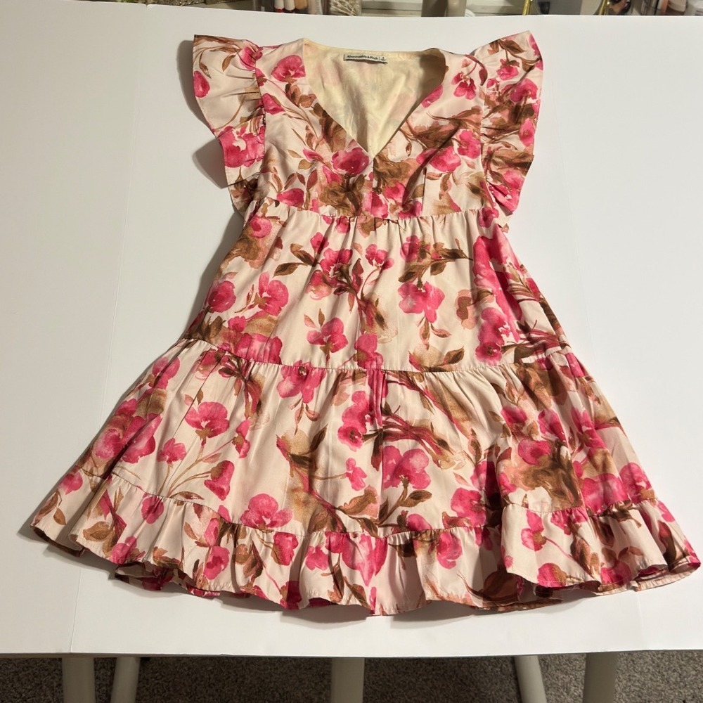 Abercrombie & Fitch Pink Floral Flutter Sleeve Tiered Ruffle Mini Dress Small